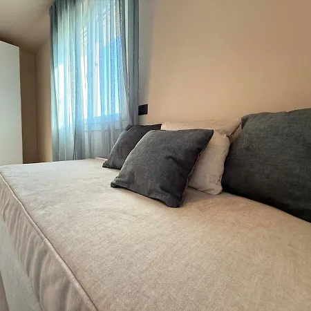 Alfieri3 - Netflix-parking-supermarket-centro Appartement Bergame