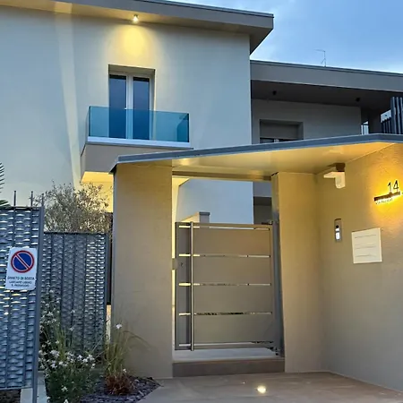 Alfieri3 - Netflix-parking-supermarket-centro Apartament *